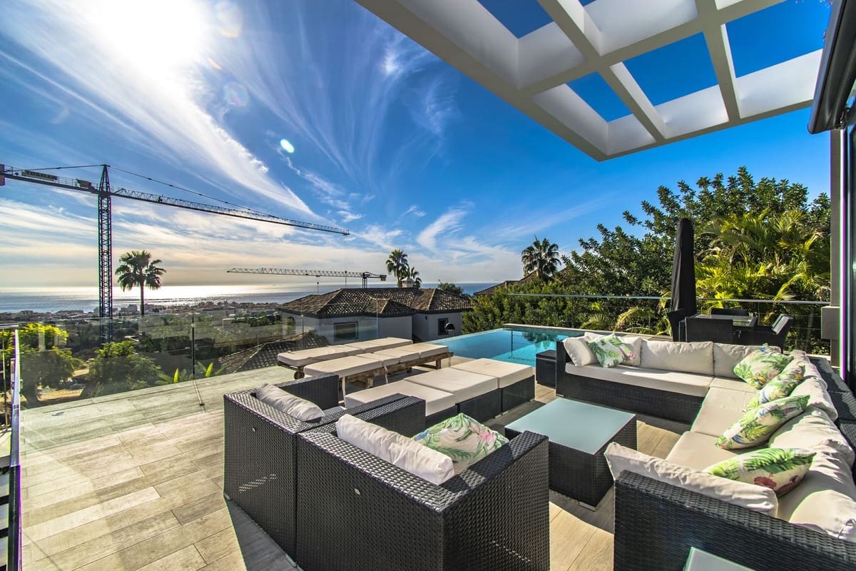 5 soveværelse Villa til salg i Marbella med swimmingpool - € 2.795.000 (Ref: 8045515)