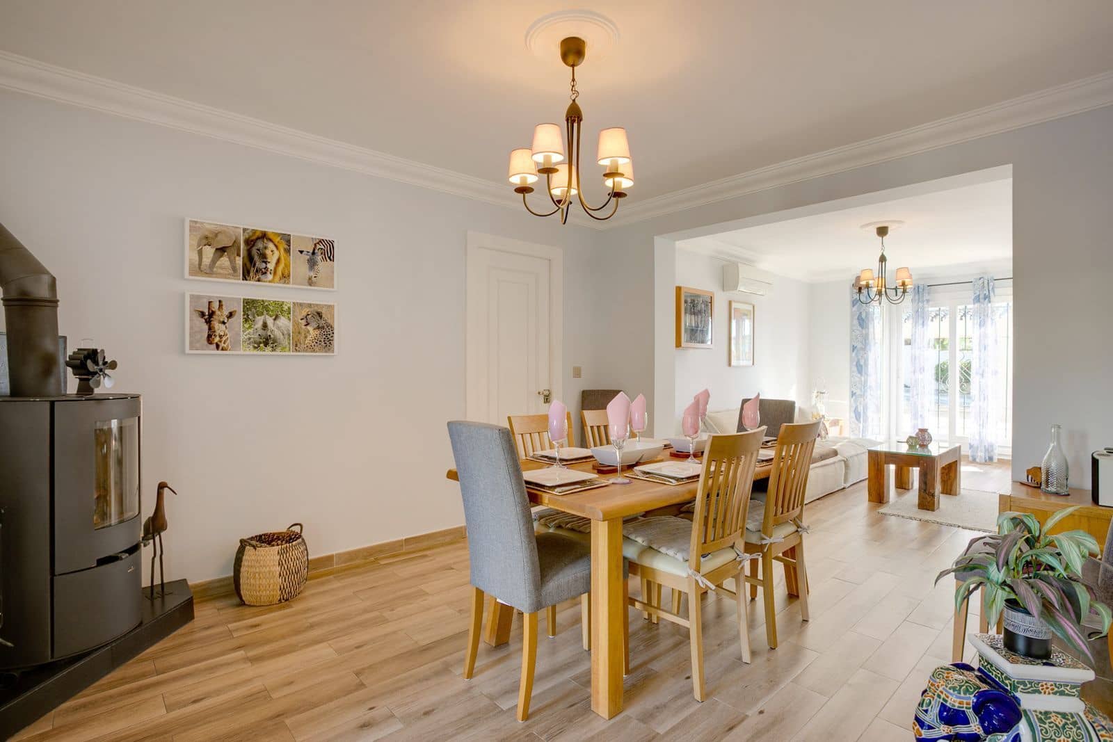 5 slaapkamer Villa te koop in Estepona met zwembad garage - € 1.195.000 (Ref: 8046095)