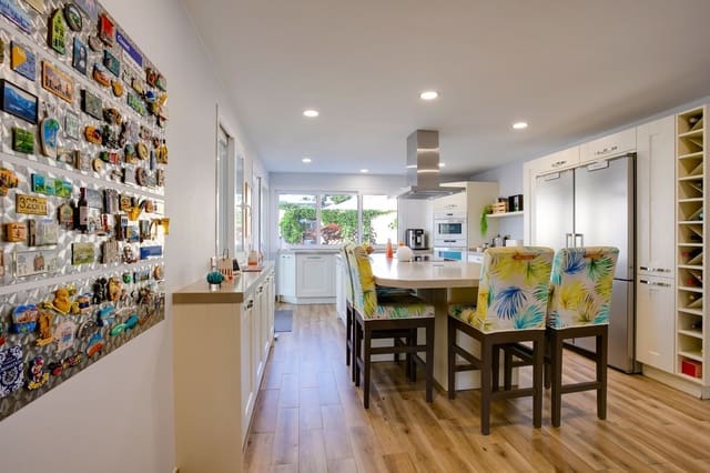 5 slaapkamer Villa te koop in Estepona met zwembad garage - € 1.195.000 (Ref: 8046095)