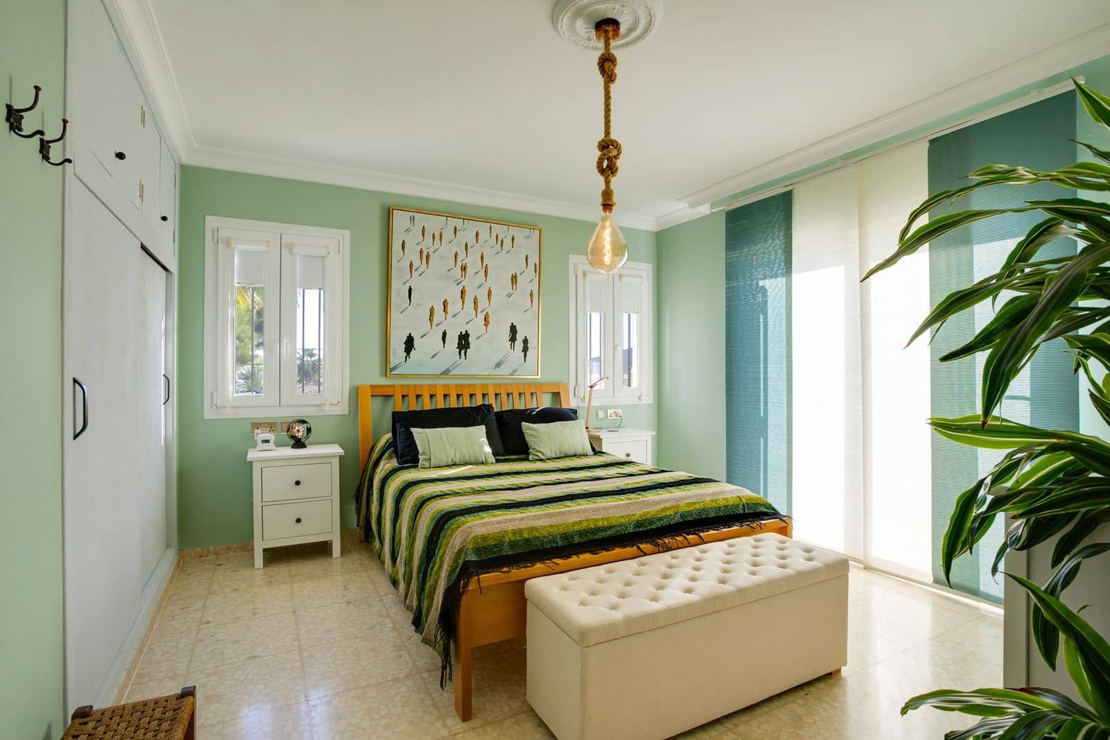 5 slaapkamer Villa te koop in Estepona met zwembad garage - € 1.195.000 (Ref: 8046095)