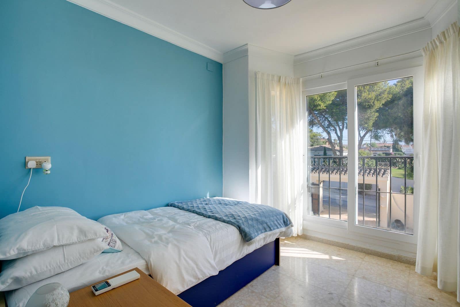 5 slaapkamer Villa te koop in Estepona met zwembad garage - € 1.195.000 (Ref: 8046095)