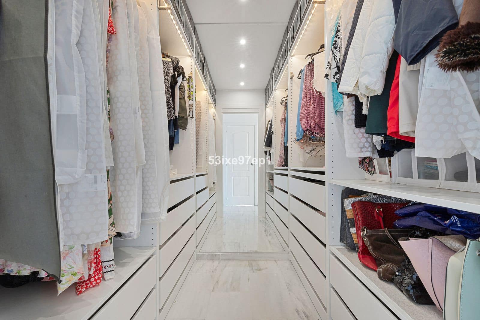 3 soverom Leilighet til salgs i Mijas Costa med svømmebasseng - € 515 000 (Ref: 8059055)