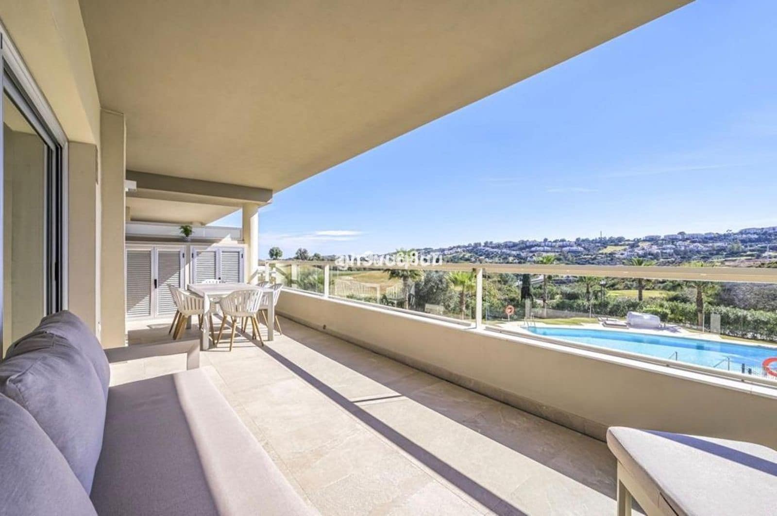 3 soveværelse Lejlighed til salg i La Cala Golf med swimmingpool garage - € 399.950 (Ref: 8071440)