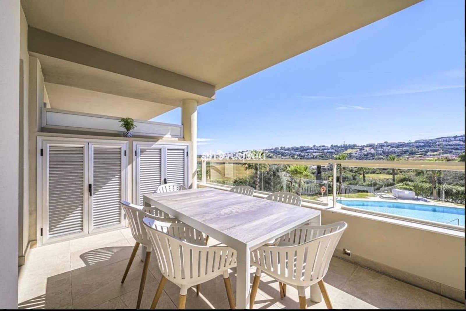 3 soveværelse Lejlighed til salg i La Cala Golf med swimmingpool garage - € 399.950 (Ref: 8071440)