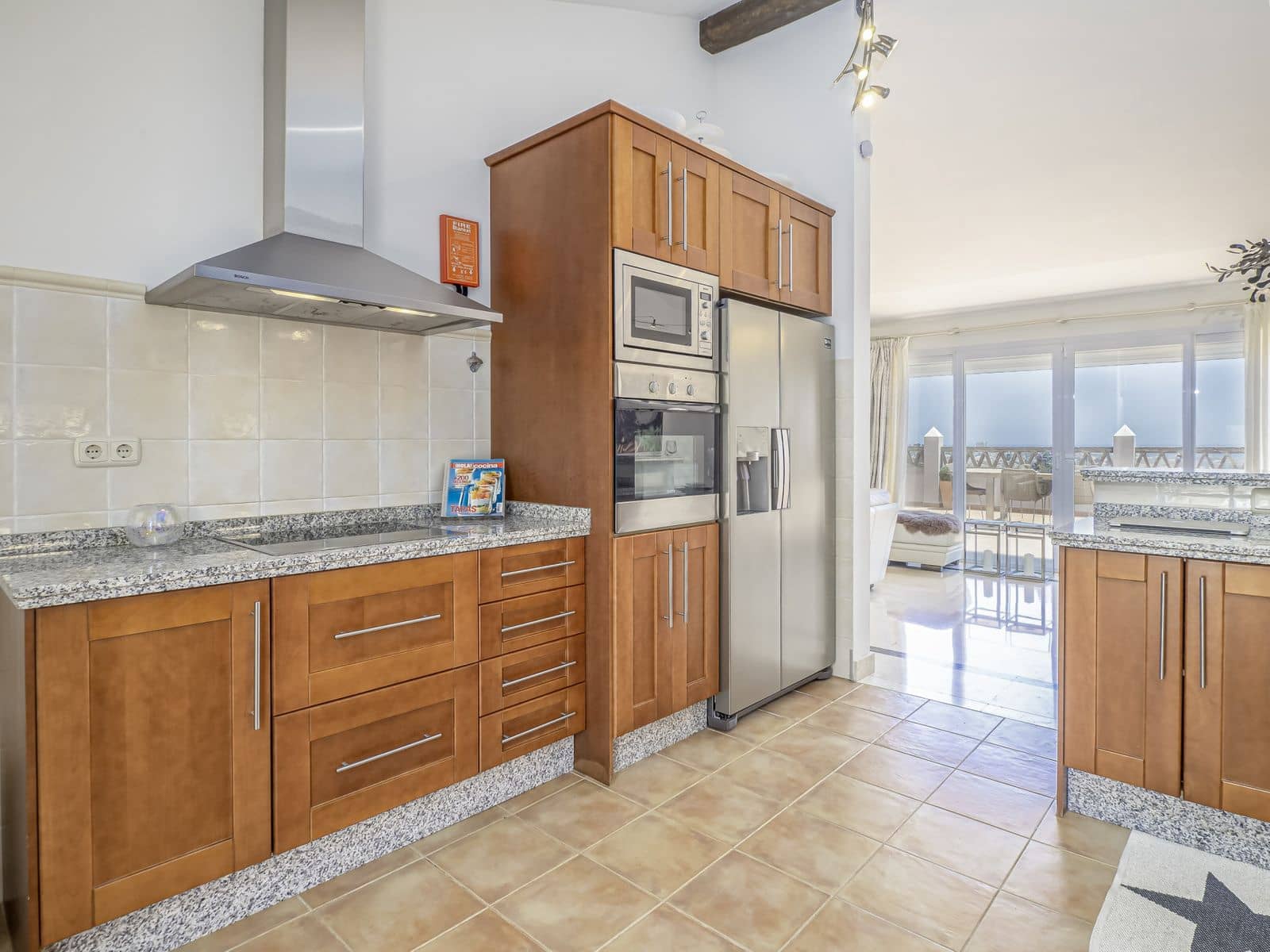 2 soveværelse Lejlighed til salg i Benahavis med swimmingpool garage - € 525.000 (Ref: 8073402)