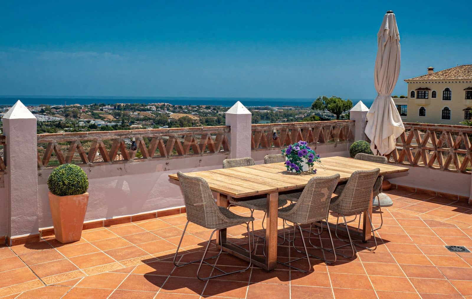 2 soveværelse Lejlighed til salg i Benahavis med swimmingpool garage - € 525.000 (Ref: 8073402)