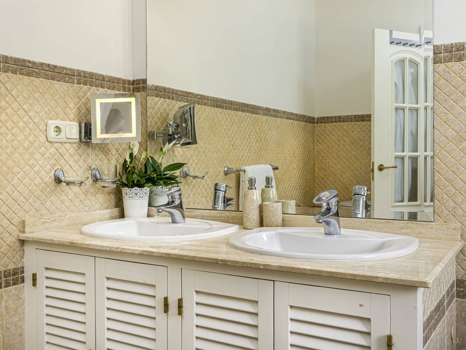 2 soveværelse Lejlighed til salg i Benahavis med swimmingpool garage - € 525.000 (Ref: 8073402)