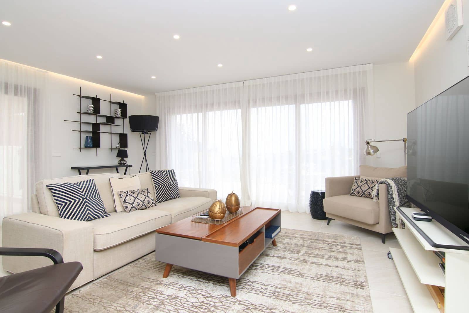 4 soveværelse Villa til salg i Calahonda med swimmingpool garage - € 890.000 (Ref: 8093838)