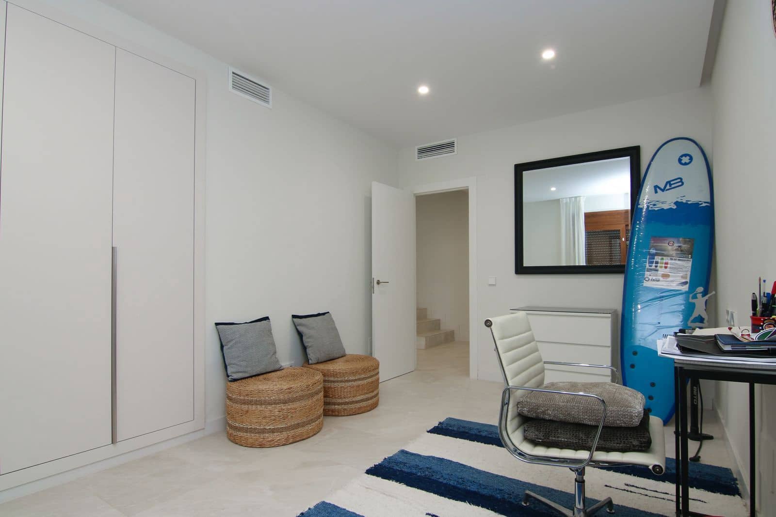 4 soveværelse Villa til salg i Calahonda med swimmingpool garage - € 890.000 (Ref: 8093838)