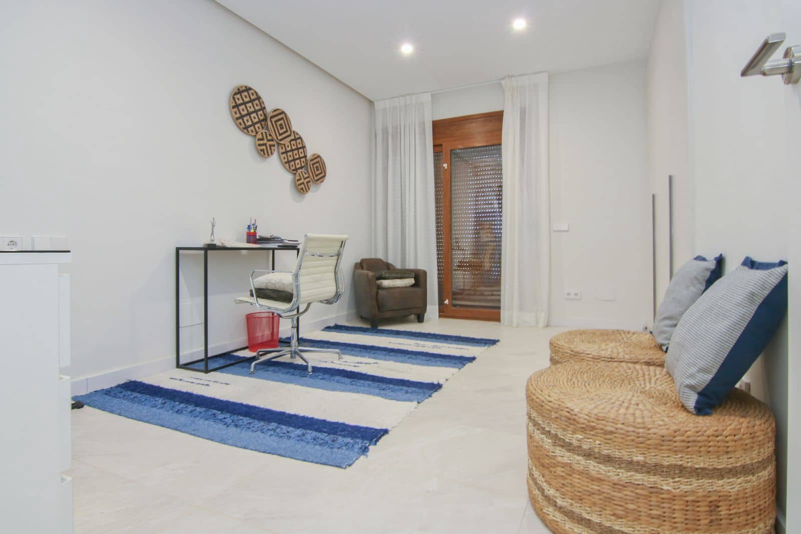 4 soveværelse Villa til salg i Calahonda med swimmingpool garage - € 890.000 (Ref: 8093838)