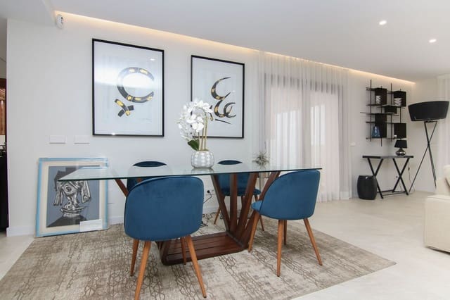 4 soveværelse Villa til salg i Calahonda, Mijas med swimmingpool garage - € 890.000 (Ref: 8093838)