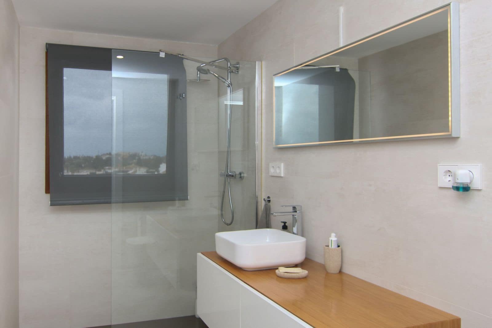 4 soveværelse Villa til salg i Calahonda med swimmingpool garage - € 890.000 (Ref: 8093838)