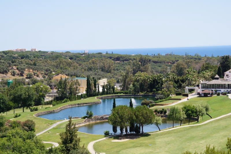 3 soveværelse Lejlighed til salg i Elviria med swimmingpool garage - € 499.000 (Ref: 8099584)