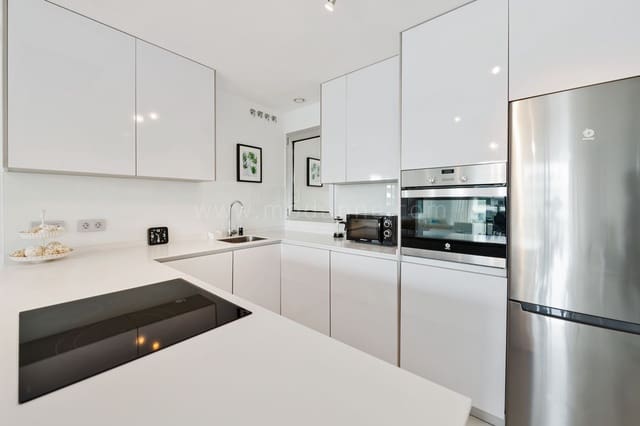 2 soverom Leilighet til salgs i Bel-Air, Estepona med svømmebasseng garasje - € 399 000 (Ref: 8101590)