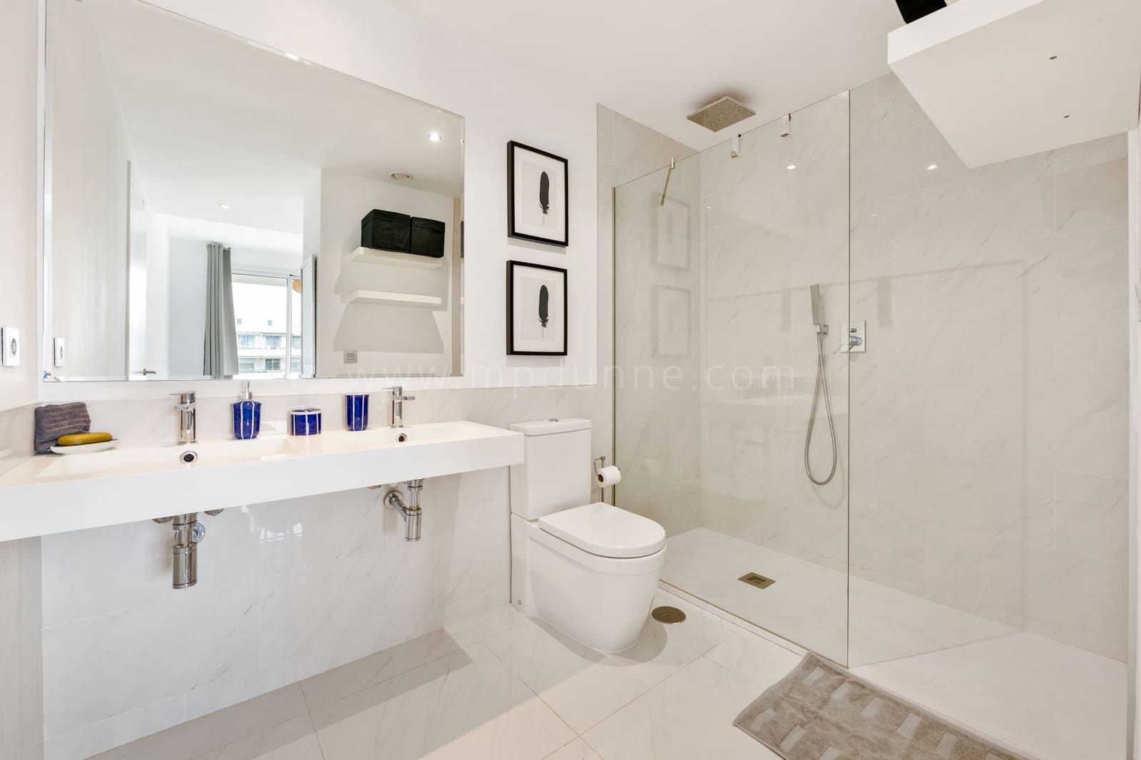 2 soverom Leilighet til salgs i Bel-Air med svømmebasseng garasje - € 399 000 (Ref: 8101590)