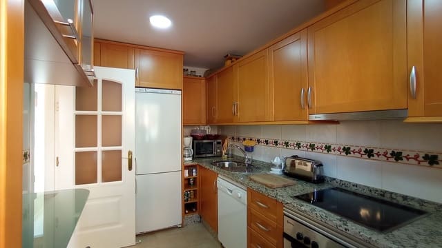 3 soveværelse Penthouse til salg i Elviria, Marbella med swimmingpool garage - € 489.000 (Ref: 8122742)