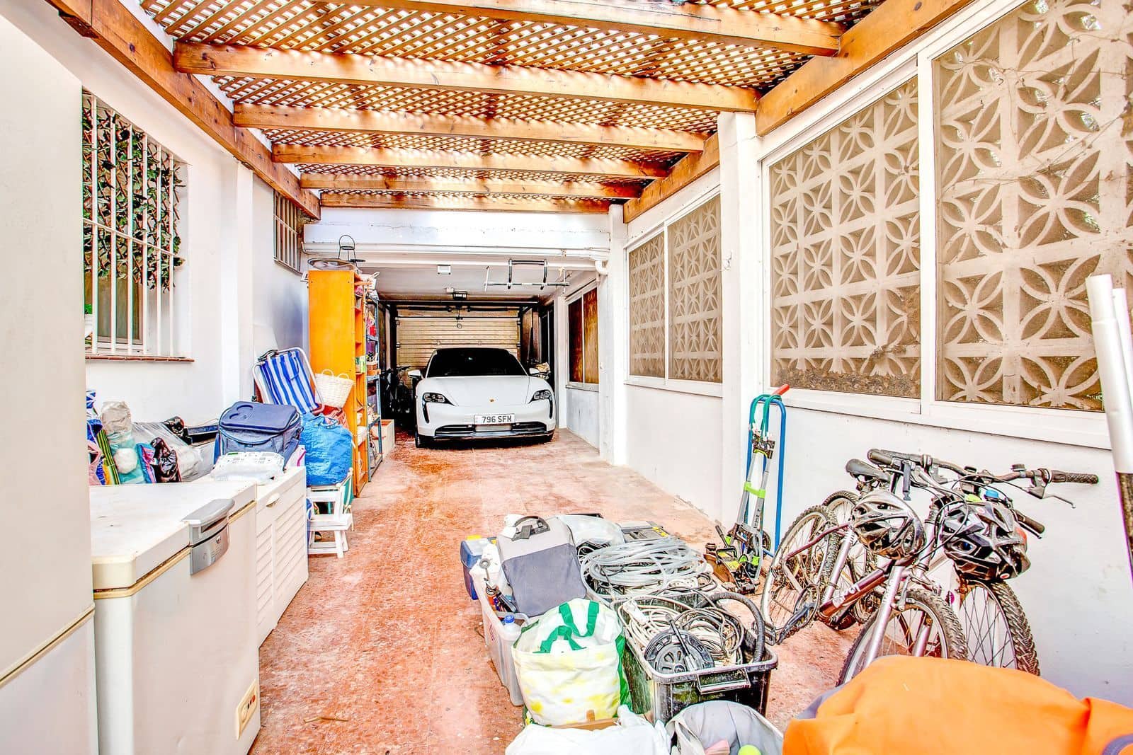 6 soveværelse Villa til salg i Marbesa med swimmingpool garage - € 2.290.000 (Ref: 8122748)