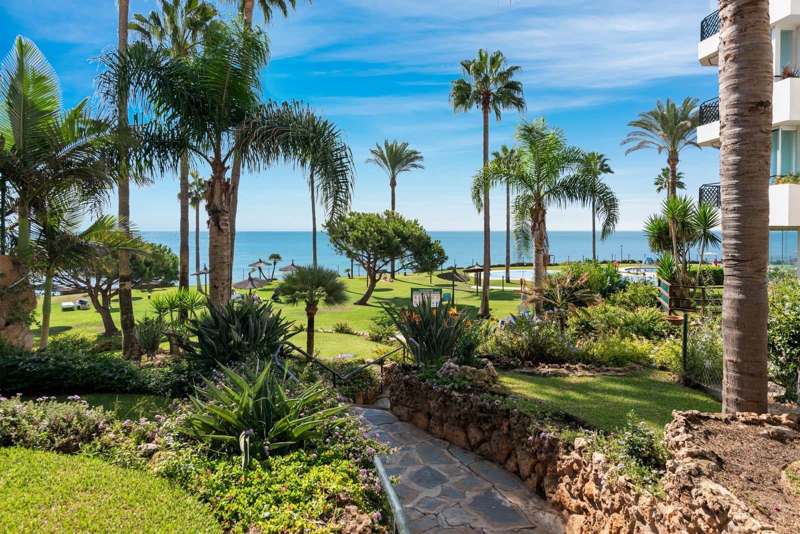 2 chambre Appartement de Plage à vendre à Calahonda avec piscine garage - 495 000 € (Ref: 8124837)