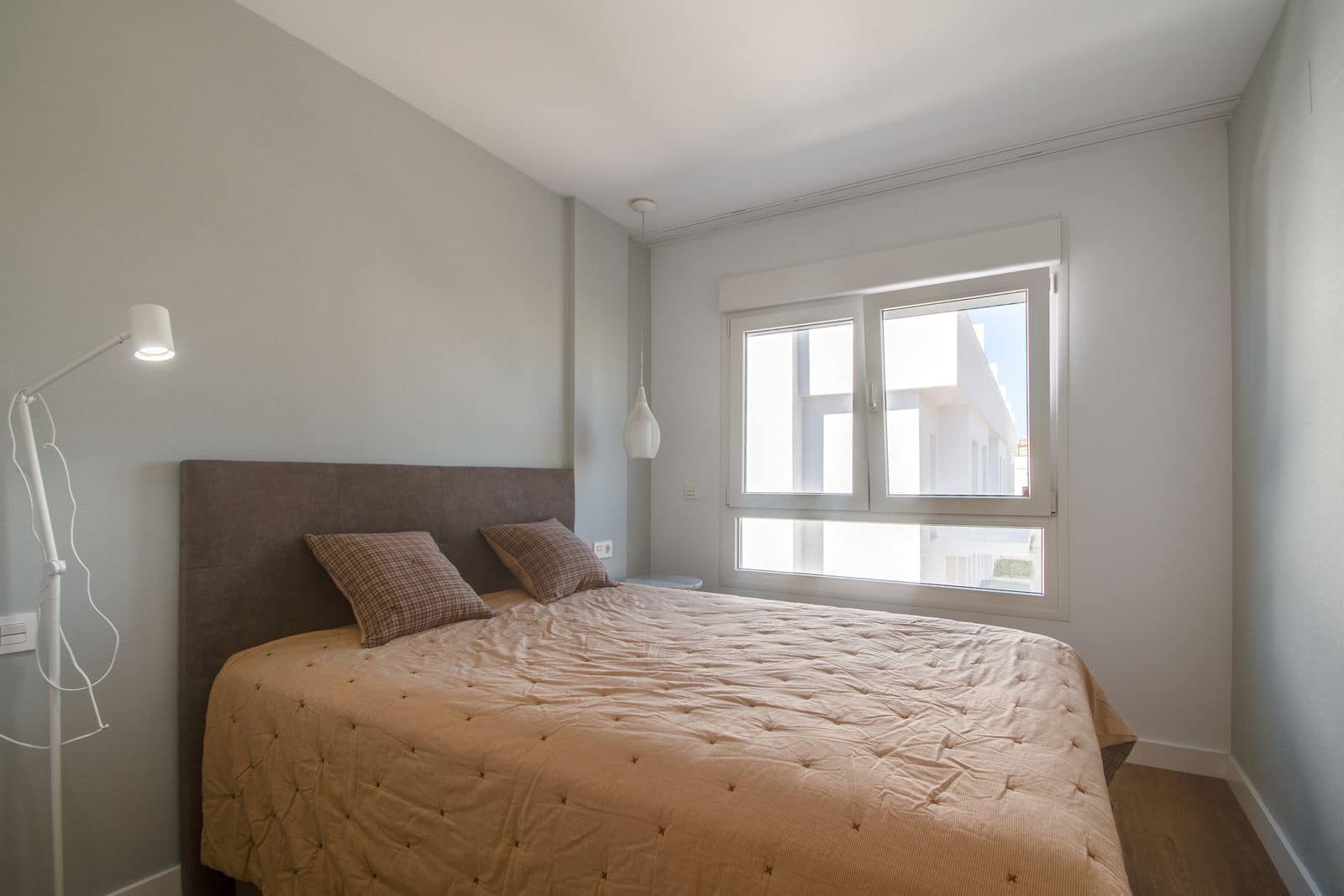 4 soveværelse Byhus til salg i Calahonda med swimmingpool garage - € 649.000 (Ref: 8124950)