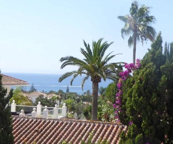 4 soverom Villa til salgs i Marbesa, Marbella med svømmebasseng garasje - € 1 695 000 (Ref: 8139563)