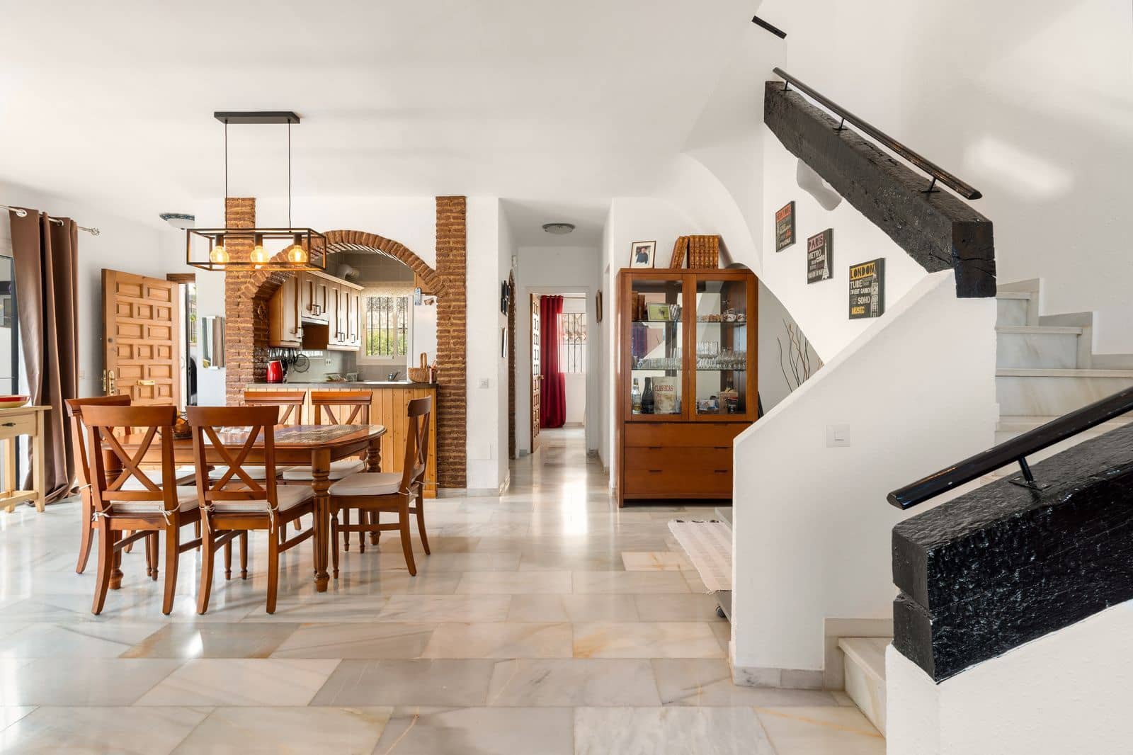 3 soverom Hus til salgs i Calahonda med svømmebasseng garasje - € 499 000 (Ref: 8169288)