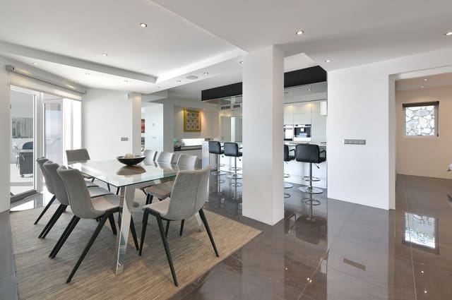 4 soverom Villa til salgs i Torrenueva, Mijas med svømmebasseng garasje - € 2 250 000 (Ref: 8173726)