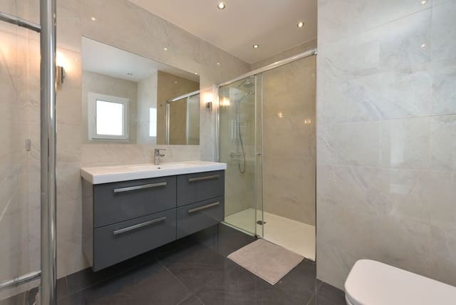 4 soverom Villa til salgs i Torrenueva, Mijas med svømmebasseng garasje - € 2 250 000 (Ref: 8173726)