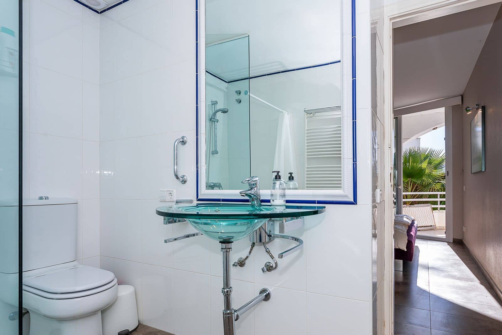 4 soveværelse Byhus til salg i Calahonda med swimmingpool garage - € 545.000 (Ref: 8176283)