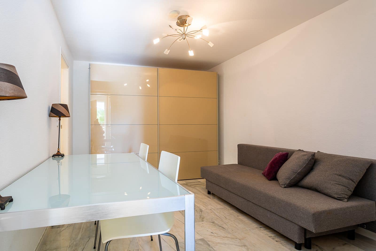 4 soveværelse Byhus til salg i Calahonda med swimmingpool garage - € 545.000 (Ref: 8176283)