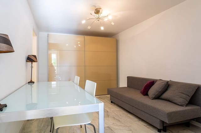 4 Zimmer Haus zu verkaufen in Calahonda, Mijas mit Pool Garage - 545.000 € (Ref: 8176283)