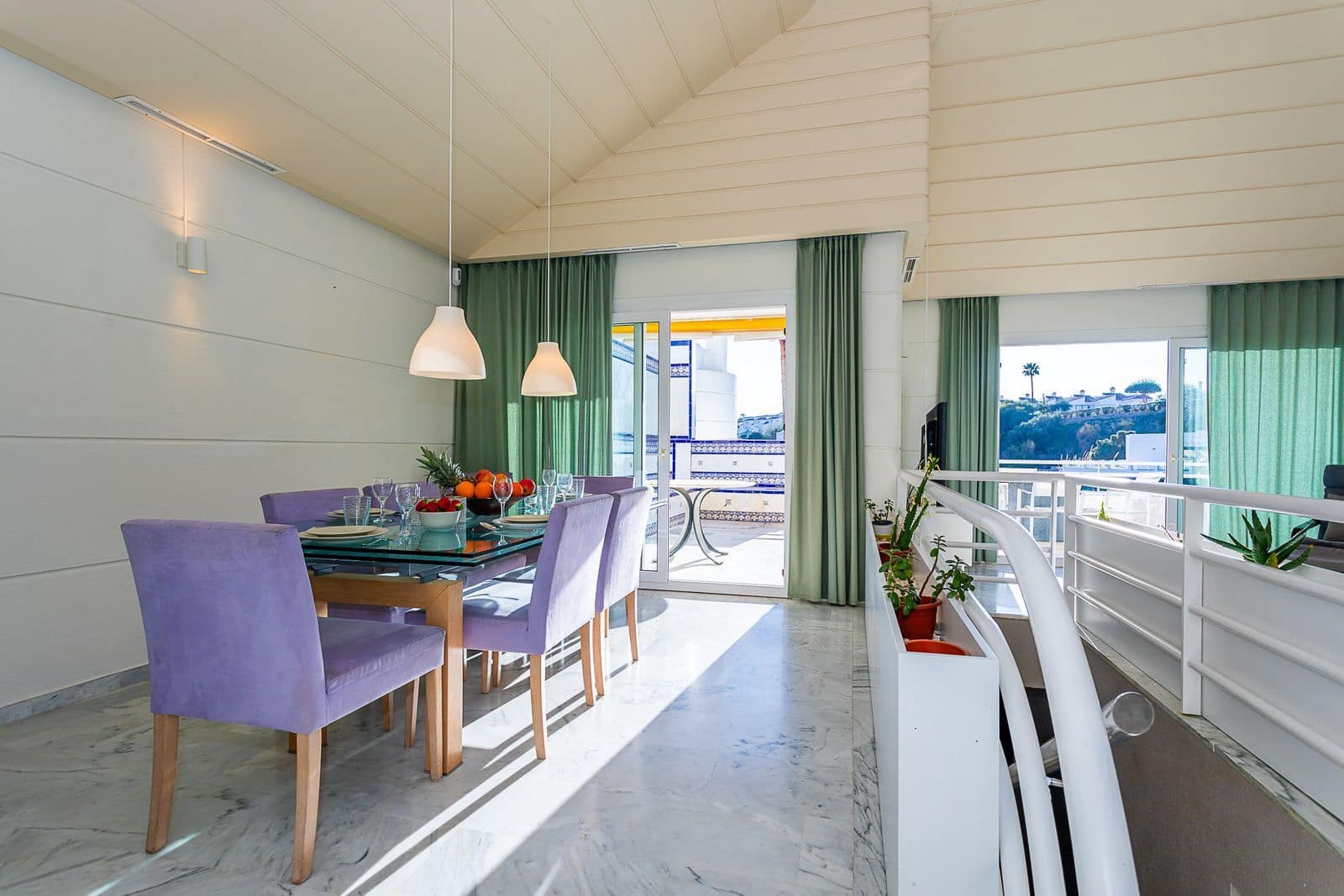 4 soveværelse Byhus til salg i Calahonda med swimmingpool garage - € 545.000 (Ref: 8176283)