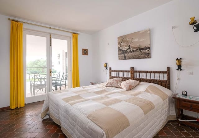 3 sypialnia Willa na sprzedaż w La Capellania, Benalmádena z basenem garażem - 1 450 000 € (Ref: 8185235)