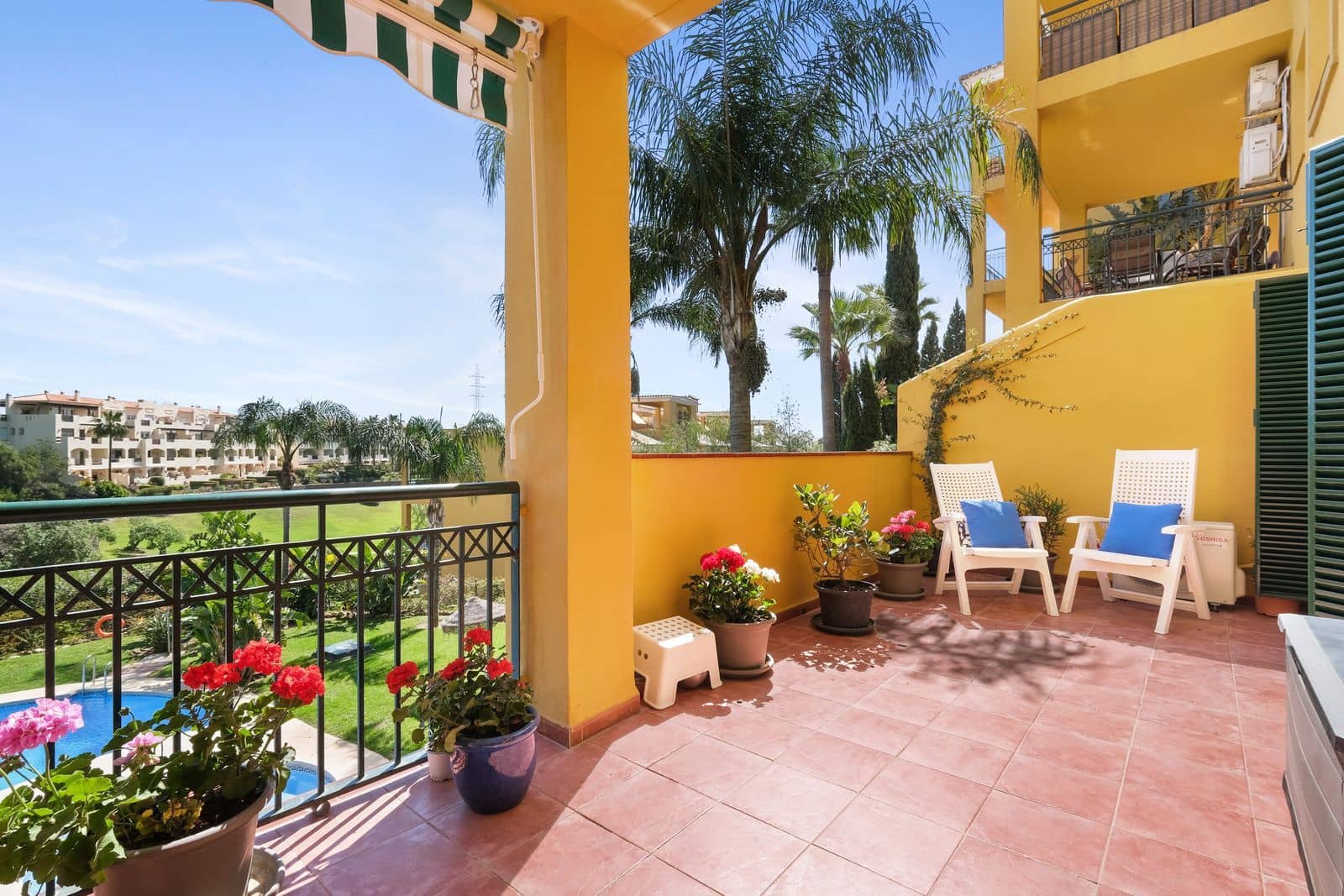 2 soveværelse Lejlighed til salg i Riviera del Sol med swimmingpool garage - € 296.000 (Ref: 8191571)