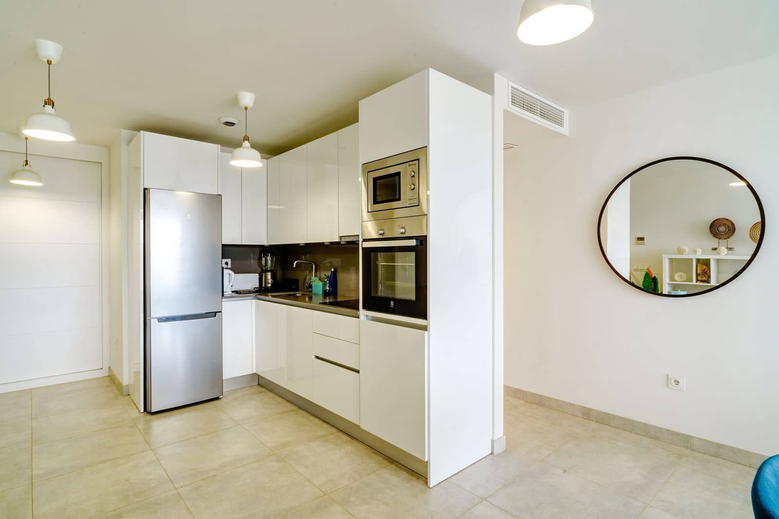 2 soverom Leilighet til salgs i La Cala Hills med svømmebasseng garasje - € 399 000 (Ref: 8205412)