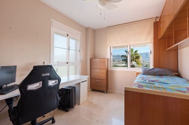 3 soveværelse Villa til salg i Mijas Costa, Mijas med swimmingpool garage - € 775.000 (Ref: 8205414)