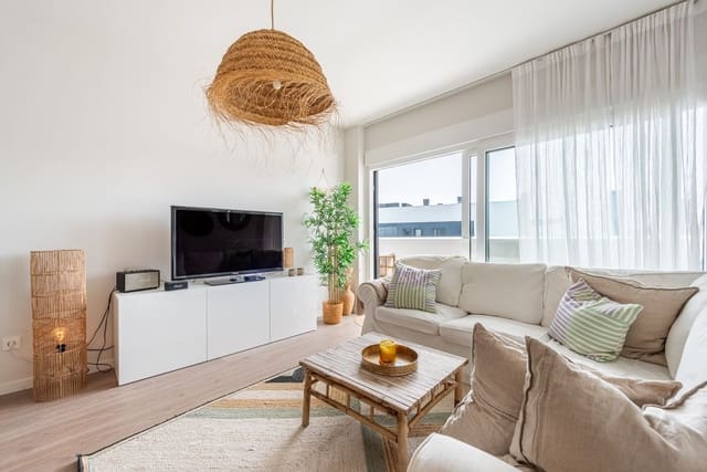 2 soverom Leilighet til salgs i Estepona med svømmebasseng garasje - € 320 000 (Ref: 8205417)