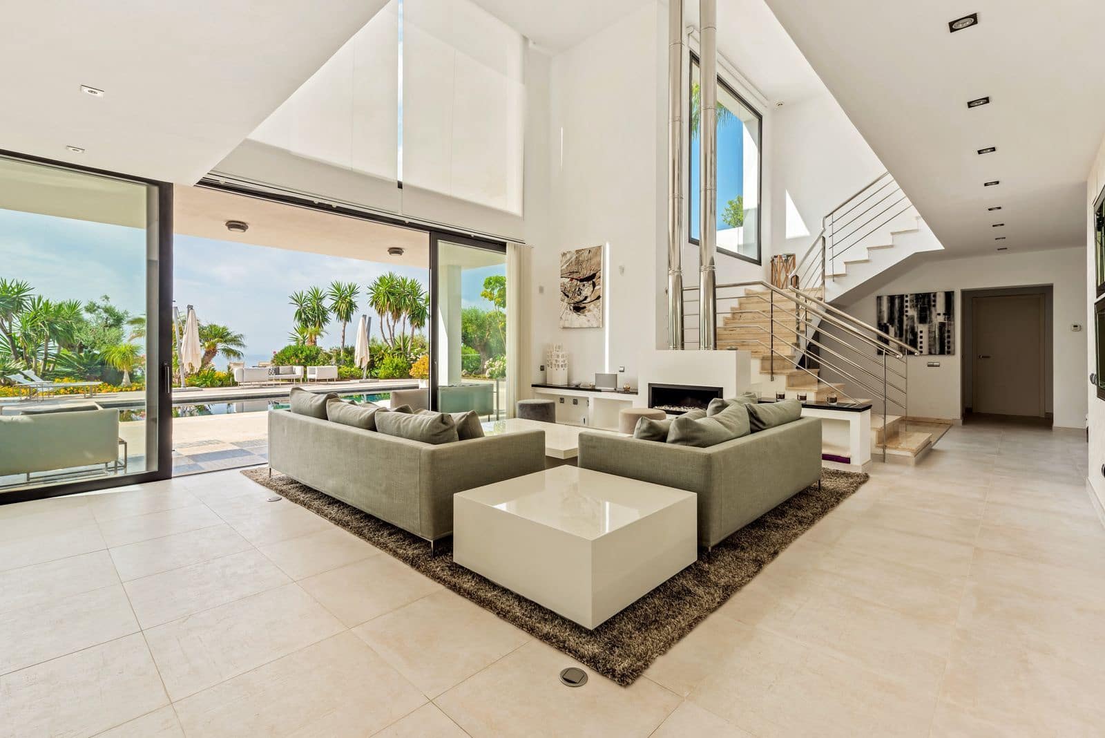 5 soveværelse Villa til salg i Benahavis med swimmingpool garage - € 2.200.000 (Ref: 8212141)