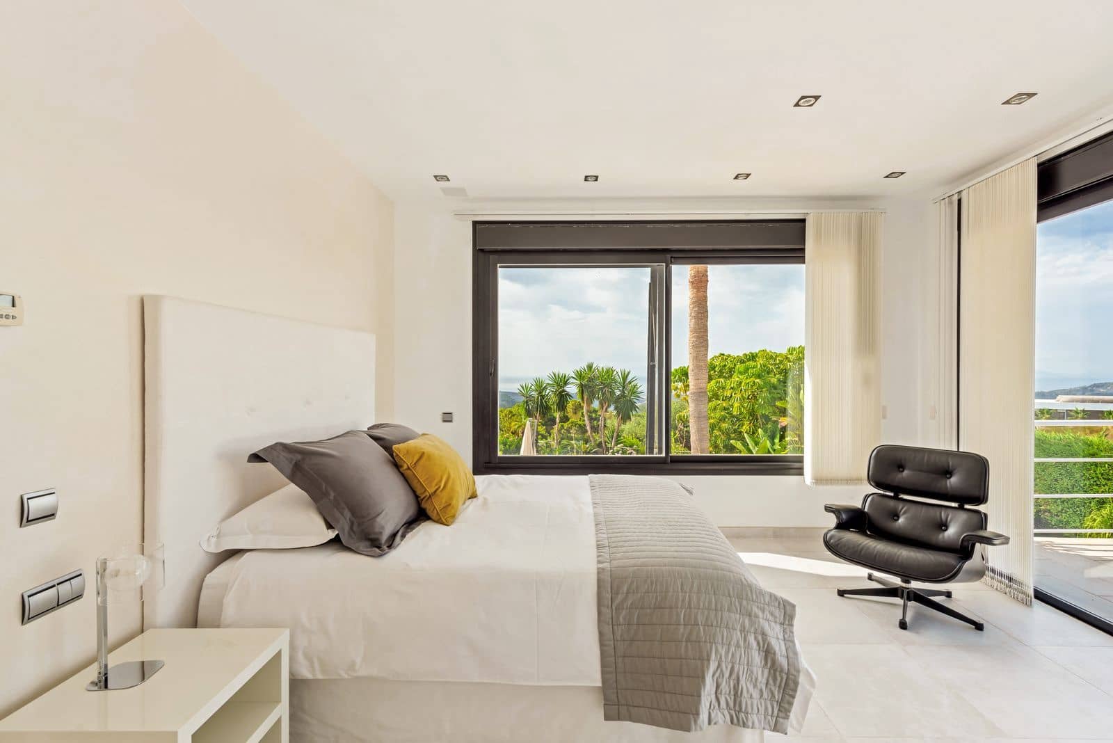 5 soveværelse Villa til salg i Benahavis med swimmingpool garage - € 2.200.000 (Ref: 8212141)