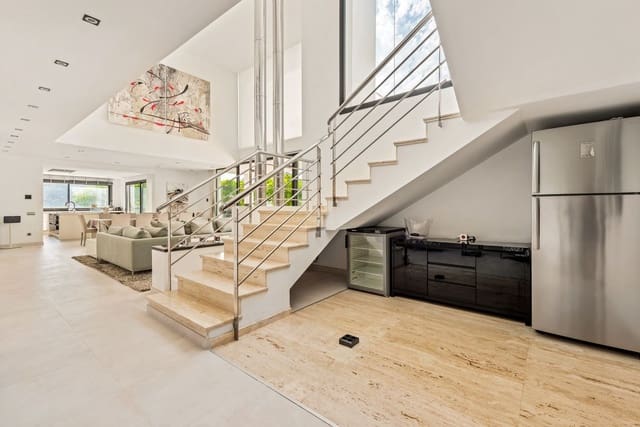 5 slaapkamer Villa te koop in El Paraíso, Benahavís met zwembad garage - € 2.200.000 (Ref: 8212141)