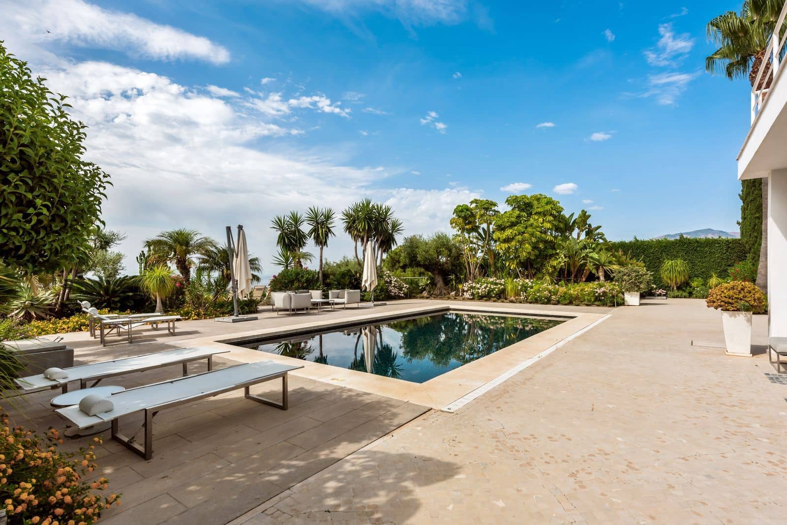 5 soveværelse Villa til salg i Benahavis med swimmingpool garage - € 2.200.000 (Ref: 8212141)