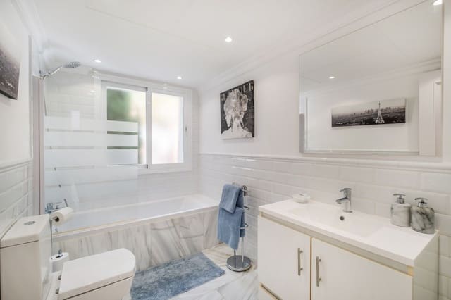 3 soverom Penthouse til salgs i La Quinta, Benahavís med svømmebasseng garasje - € 475 000 (Ref: 8215217)