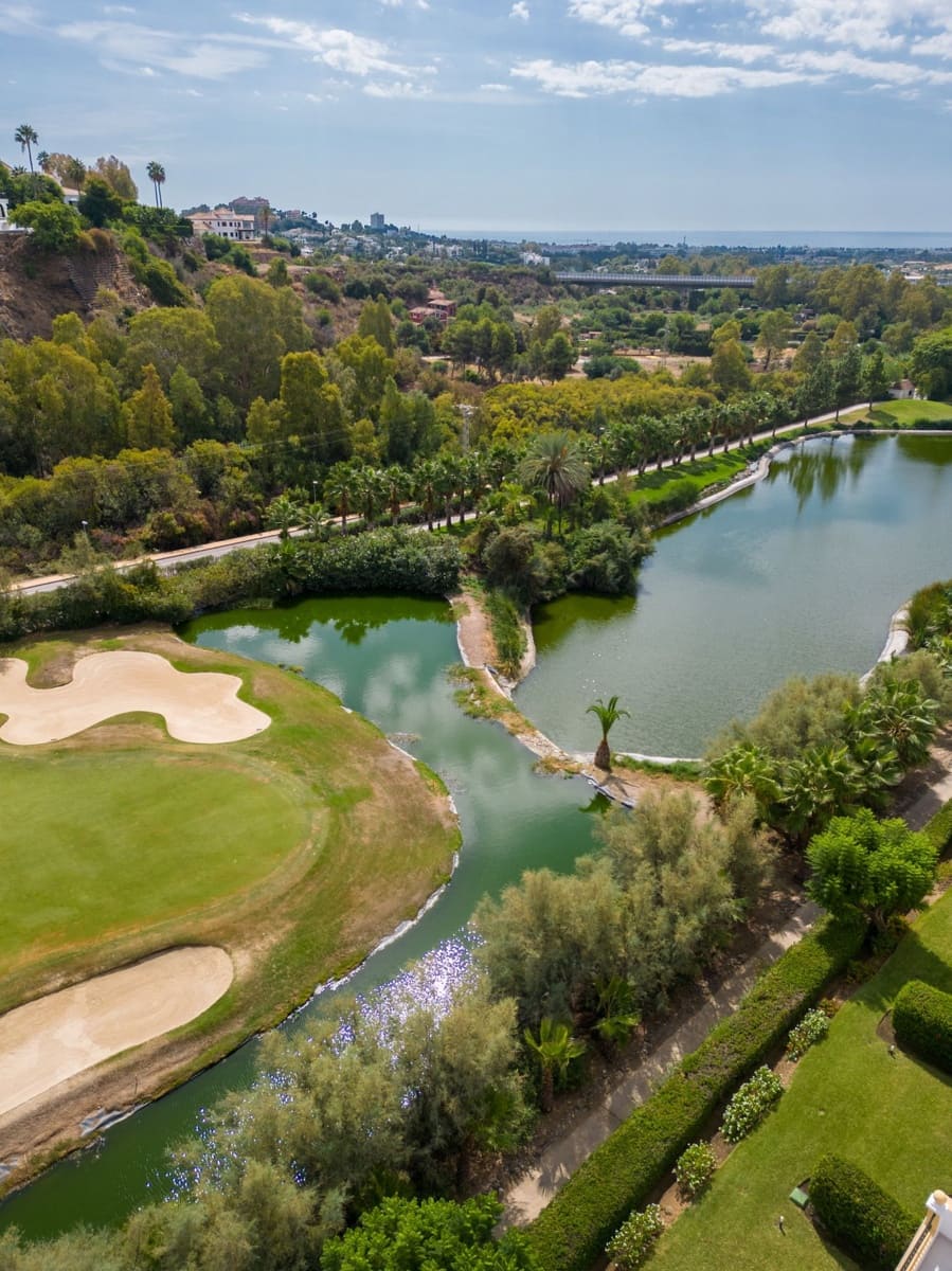 3 makuuhuone Kattohuoneisto myytävänä paikassa La Quinta mukana uima-altaan 
autotalli - 475 000 € (Ref: 8215217)