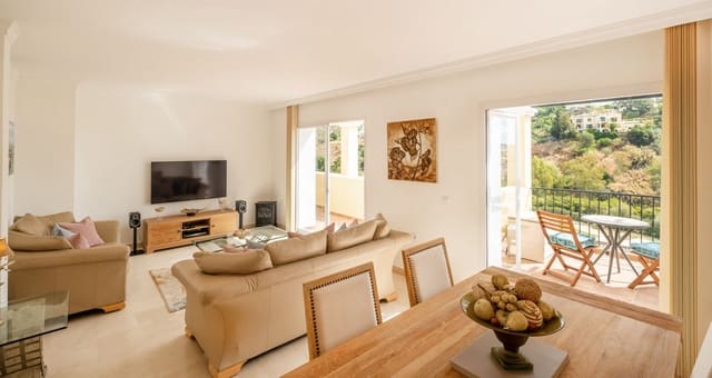 3 soverom Penthouse til salgs i La Quinta, Benahavís med svømmebasseng garasje - € 475 000 (Ref: 8215217)