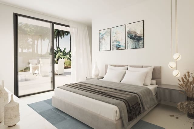 4 soverom Villa til salgs i Estepona med svømmebasseng garasje - € 895 000 (Ref: 8223593)