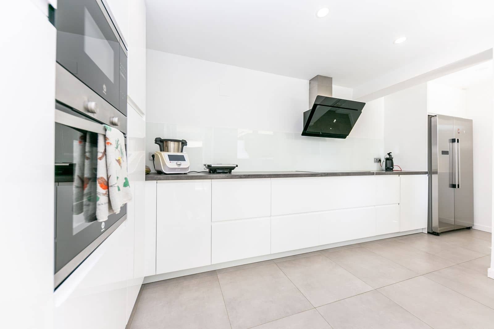 3 sypialnia Willa na sprzedaż w Benalmadena Costa z basenem garażem - 1 500 000 € (Ref: 8254752)