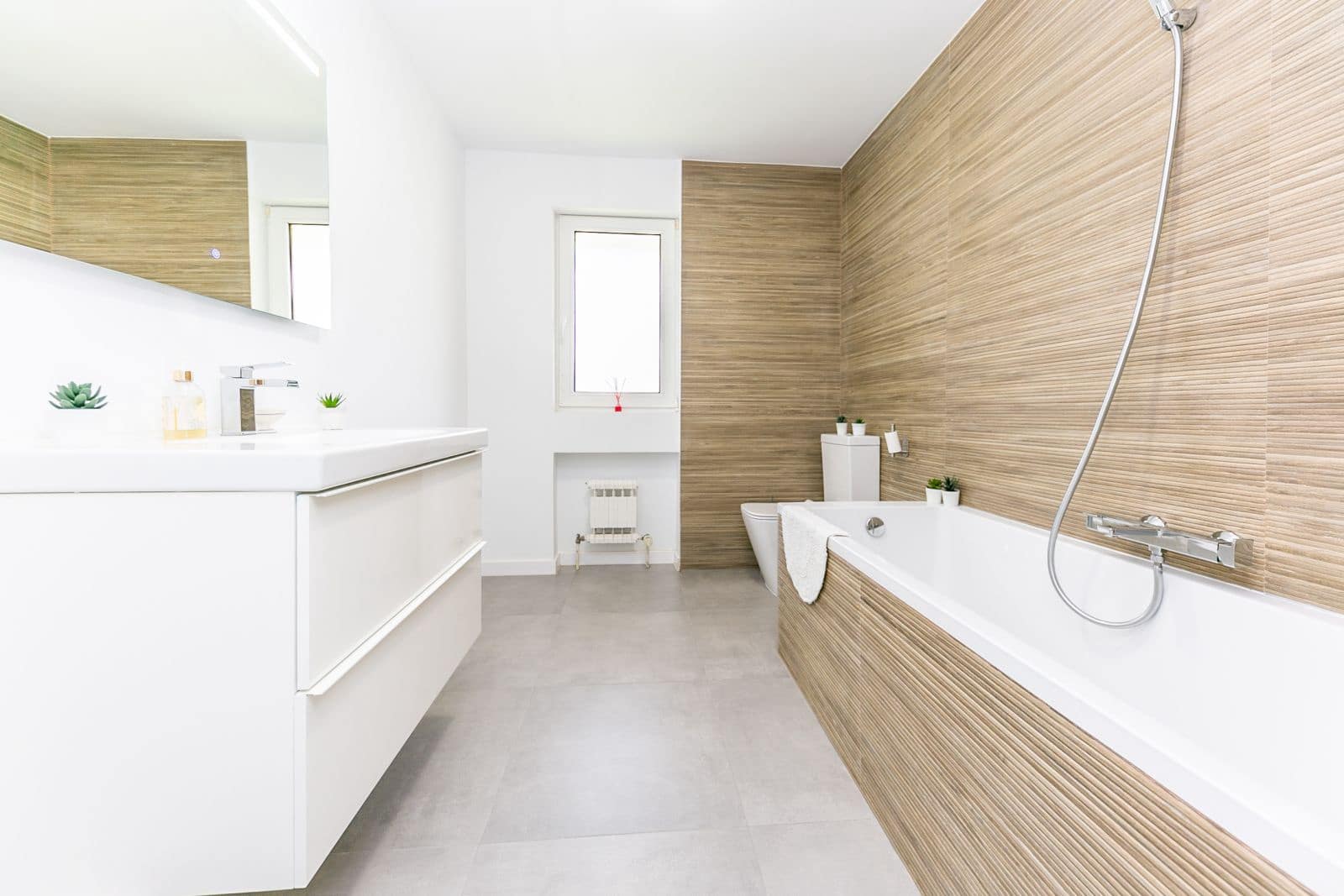 3 sypialnia Willa na sprzedaż w Benalmadena Costa z basenem garażem - 1 500 000 € (Ref: 8254752)