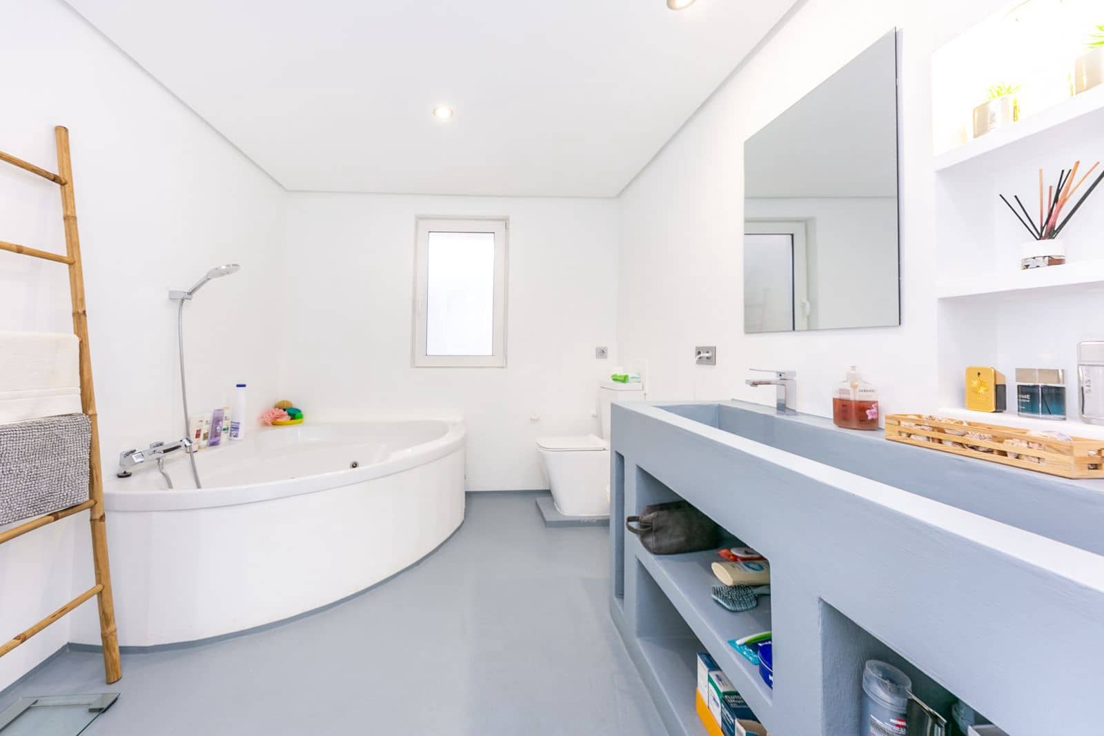 3 sypialnia Willa na sprzedaż w Benalmadena Costa z basenem garażem - 1 500 000 € (Ref: 8254752)