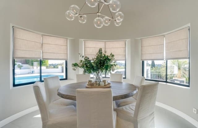 5 soverom Villa til salgs i El Paraíso, Benahavís med svømmebasseng garasje - € 2 995 000 (Ref: 8299495)