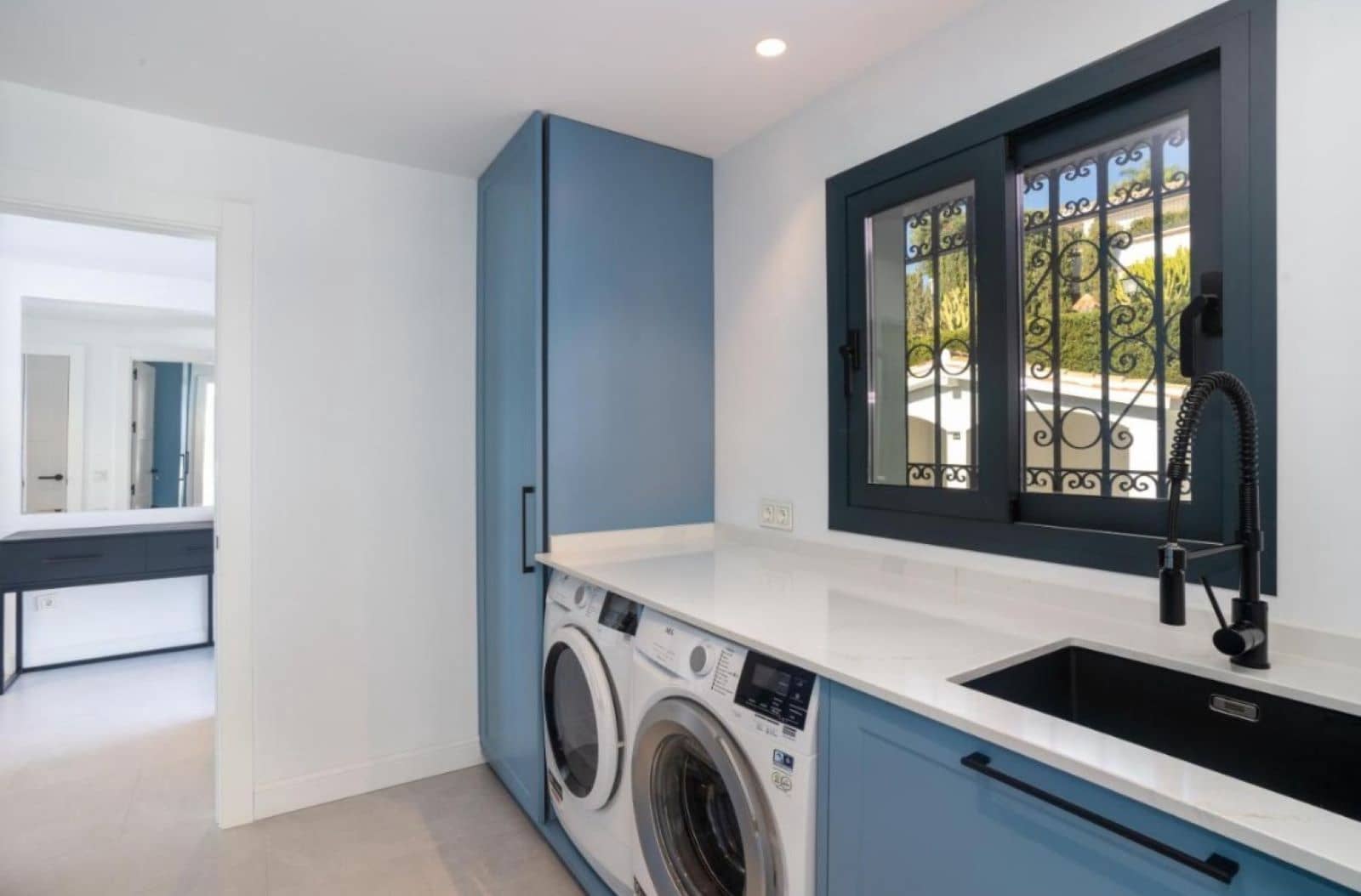 5 soveværelse Villa til salg i Benahavis med swimmingpool garage - € 2.995.000 (Ref: 8299495)