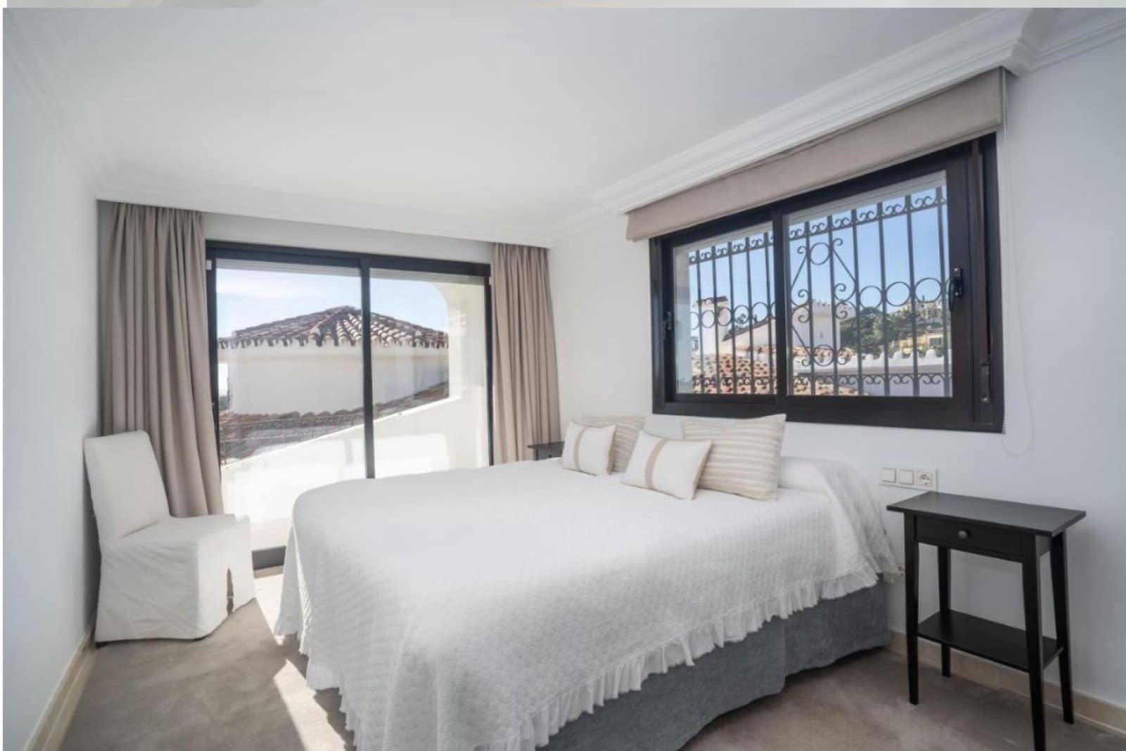 5 soveværelse Villa til salg i Benahavis med swimmingpool garage - € 2.995.000 (Ref: 8299495)